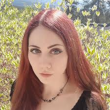 Cracked Coffins: 1 (The Cracked Coffins) : Keres, Beronika: Amazon.in: Books