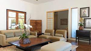 Remarkable colonial style in house interiors with ethnic flavor. 26 Sleek And Comfortable Asian Inspired Living Room Ideas