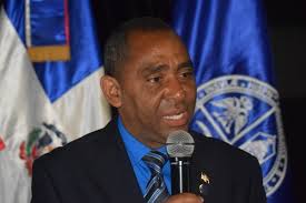 De la Cruz lamenta docentes estén afectados coronavirus