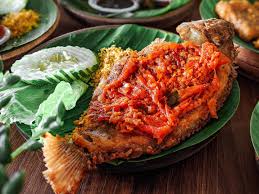 Awal dibuat dengan memvariasikan bumbu yang disamakan dengan lidah orang solo. New Menu Talapia Penyet Ayam Penyet Wong Solo M Sia Facebook