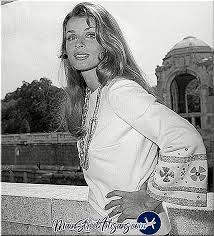 Seit 1966 ist sie mit dem münchner medizinstudenten und schauspieler michael verhoeven verheiratet. Senta Berger Schauspielerin Biografie Filme Personliches Leben Ausgewahlte Filmografie Filme 2021