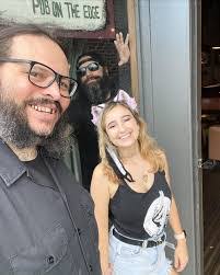 Michelle Ricard's Instagram, Twitter & Facebook