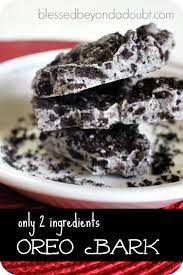 So Easy Oreo Bark Made With Only 2 Ingredients Dessert Bark Recipes Dessert Barks Desserts