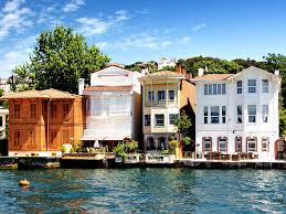 1 bitcoin equals 28.193,60 united states dollar so that if you invested just $500 in it, it would be worth over a whopping 1 billion dollars now. Turkish Real Estate Agency Sells 9 Houses Using Btc