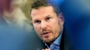 Ex-Soros-Direktor enthüllt: Medienberichte gegen Ungarn und Polen sind  bewusst manipuliert