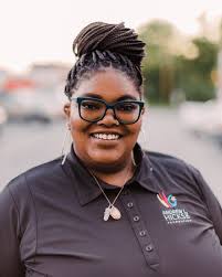 Kristie Barnes's Instagram, Twitter & Facebook