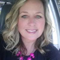 Melanie Mobley's Instagram, Twitter & Facebook