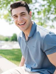 Youssef || Commercial Portfolio Update When you have a great smile, flaunt  it 💁🏻‍♀️ Photographer @itsjulesbrown Model @yg.talent Agency  @uniquemodelsgr @winktalent24 @helenwellsagency