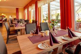 Experience the magic of our executive chef jonathan mizukami with his creation, grand tasting menus. Park Hotel Restaurant Traben Trarbach