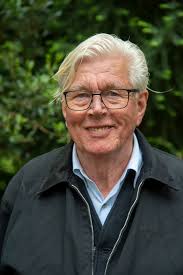 Piet Oudolf receives Elizabeth Medal of Honour presented by the King and  Queen