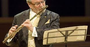 Sir James Galway Ok So He Reminds Me Of Bilbo Baggins When He Steps On To The Stage But All This Vanishes As Soon As He Starts Playing