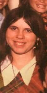 Husband's admiration for his wife's beauty