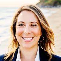 Shannon Swenson's Instagram, Twitter & Facebook