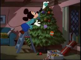 The events of the film take place during the second season of disney's house of mouse. 120 ãƒ—ãƒ«ãƒ¼ãƒˆã®ã‚¯ãƒªã‚¹ãƒžã‚¹ ãƒ„ãƒªãƒ¼ Pluto S Christmas Tree 1952å¹´11æœˆ21æ—¥ Youtube