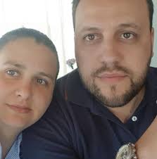 Customizing touchscreen buttons