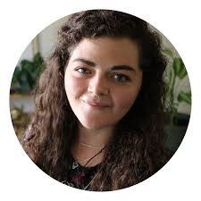 Alicia Newcomb's Instagram, Twitter & Facebook