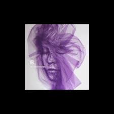 "𝘼𝙧𝙩 𝙞𝙨 𝙖 𝙗𝙧𝙞𝙙𝙜𝙚 𝙗𝙚𝙩𝙬𝙚𝙚𝙣 𝙩𝙝𝙚 𝙨𝙥𝙞𝙧𝙞𝙩𝙪𝙖𝙡  𝙖𝙣𝙙 𝙩𝙝𝙚 𝙨𝙪𝙥𝙚𝙧𝙛𝙞𝙘𝙞𝙖𝙡, 𝙖𝙣𝙙 𝙄 𝙨𝙩𝙧𝙞𝙫𝙚 𝙩𝙤  𝙚𝙭𝙥𝙡𝙤𝙧𝙚 𝙩𝙝𝙞𝙨 𝙧𝙚𝙡𝙖𝙩𝙞𝙤𝙣𝙨𝙝𝙞𝙥 𝙞𝙣 𝙢𝙮 𝙬𝙤𝙧𝙠," says  Benjamin Shine. , This British-born artist, now residing in Canberra, has  carved ...