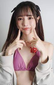 มาดูนางเอกเอวีที่เรารักเถอะครับ - ถึงเวลาลงรูปโปรโมทน้องซากิ​ (Sasaki​ Saki)​ เหลืออีก​ 28 วันที่จะได้เจอน้อง​อีกครั้ง​ 😁 ปล.สำหรับใครที่ต้องการรับโฟโต้บุ๊ค​ลายเซ็นเล่มล่าสุด​ของน้องซากิให้ทักแชทเพจมานะครับ​ เปิดรับทุกวันจนกว่าเว็บจะปิดจองครับ | Facebook