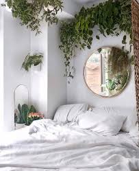 Isn T This The Perfect Houseplant Bedroom Decoration Olivrahomedecor Greenyourspace Plantlovers Plantl Guest Bedroom Design Chic Bedroom Design Bedroom Design