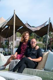 Aureville. Les époux Renimel animent un petit paradis de plus en plus "En  marge"