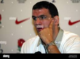 Il capitano inglese Martin Johnson parla durante una conferenza stampa al  Penny Hill Park Hotel Bagshot, Surrey Foto stock