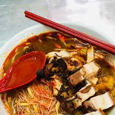 Although ubiquitous in singapore and malaysia, hokkien mee comes in three distinct varieties. Menu At Granny S Place Picture Of Three Road 888 Hokkien Mee Penang Island Tripadvisor