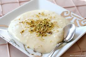Lebanese Rice Pudding Dessert With Pistachio Riz B Haleeb Recipe Rice Pudding Lebanese Desserts Lebanese Recipes