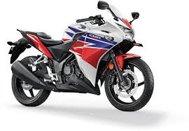* prices of honda motorcycle cbr250rr models indicated here are subject to change and for the latest new honda motorcycle cbr250rr india prices, submit your details at the booking form available at the top, so that our sales team will get back to you with the latest prices, offers & discounts. Honda Cbr 250r Price 2021 Mileage Specs Images Of Cbr 250r Carandbike