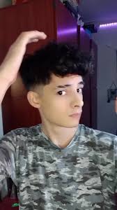 Tutorial de Peinado Taper Fade para Todos