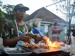 Berbagai nutrisi ini sangat penting untuk. Berkah Ramadhan Cumi Cumi Bakar Di Barat Magetan Laris Manis Suara Kumandang