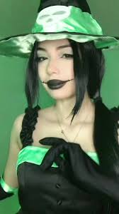 Witch sage is hereeeee what do yall think abt the cosplay? #sage #sage...