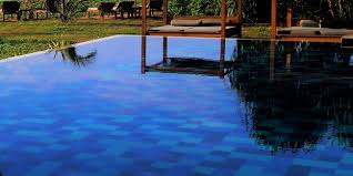 Piscine Semi Enterree Guide Conseils Modeles Et Prix