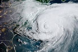 Furacão Erin Ameaça a Costa Leste! Estado de Emergência Declarado!