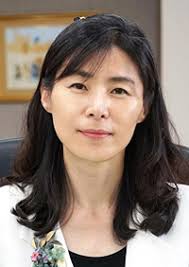 누나는 결혼 후 남편이 미국 지사로 발령을 받아서 벌써 10년 넘게 미국에 살고 있었다. Xaagglbqcocklm