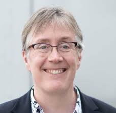 Bridging disciplines in analysing text as social and cultural data