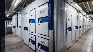 Self Storage Lagerraum In Bochum Mobel Einlagern Lagerraum Schliessfacher