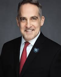 Congratulations to Jeff Wensing and Dan Greenberg for being sworn in as  President and Vice-President of OEA! Ohio's New Educators also  congratulates all the other leaders sworn into their new offices.