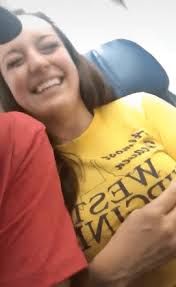 Woman praised for her reaction to stranger's toddler 'hitting her  throughout the flight'