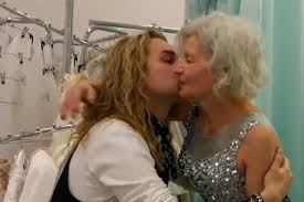 Гоген солнцев не был бы гогеном солнцевым, если бы не эпатаж и частые скандалы вокруг его имени. Ekaterina Tereshkovich Gotova Na Mammoplastiku Radi Gogena Solnceva Novosti