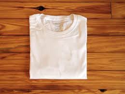 How To Fold A Shirt In 7 Steps In 2020 T Shirt Picture Clothes Shirts