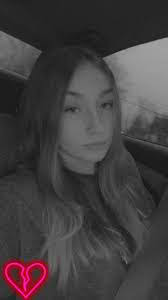 Sabrina Yeager's Instagram, Twitter & Facebook