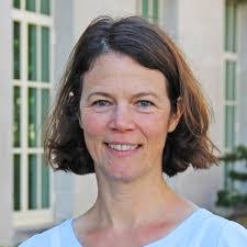 Kelly Gallagher's Instagram, Twitter & Facebook