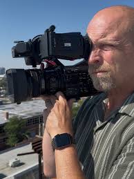 ✨ No more glare! Z-Finders protect your LCD screen from glare and keep your  image crystal clear—even in bright sunlight. Available for various cameras  like #sonyfx6 #sonyfx9 #canonc400 #canonc70 #canonc80. Coming soon