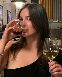 Kaitlyn (@kat.mather) • Instagram photos and videos