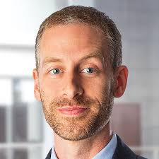 Robert Kollar's Instagram, Twitter & Facebook