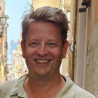 8 "Lukas Koning" profiles