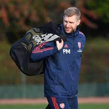 This feature first appeared in november's arsenal magazine. Per Mertesacker Lays Out His Vision For Arsenal Youth Revolution That Will Benefit Mikel Arteta Football London