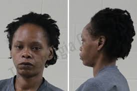 Laronda Buckles : https://thegeorgiagazette.com/houston/laronda-buckles-5/