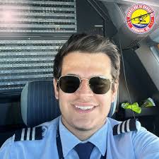 ✈️ Mais um Voo Solo em nossa instituição! 🛩️ O Aeroclube de Dourados tem o  orgulho de parabenizar Bryan Lopes, por esse marco tão especial na sua  formação como piloto. O primeiro