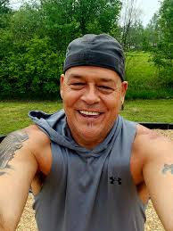 Hi my is troy I am 46 years old and single looking for that special lady in  my life